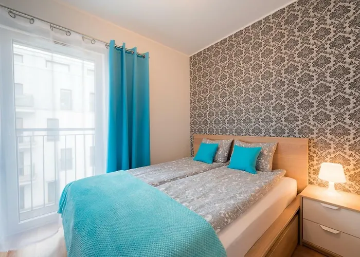 B&f Garbary Business & Family - Parking