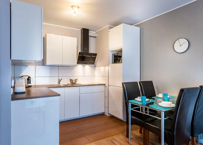 B&f Garbary Business & Family - Parking Познань