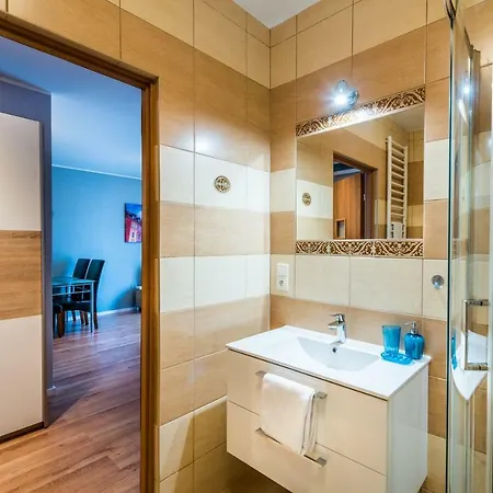Apartament B&f Garbary Business&family - Parking