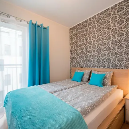 B&f Garbary Business & Family - Parking